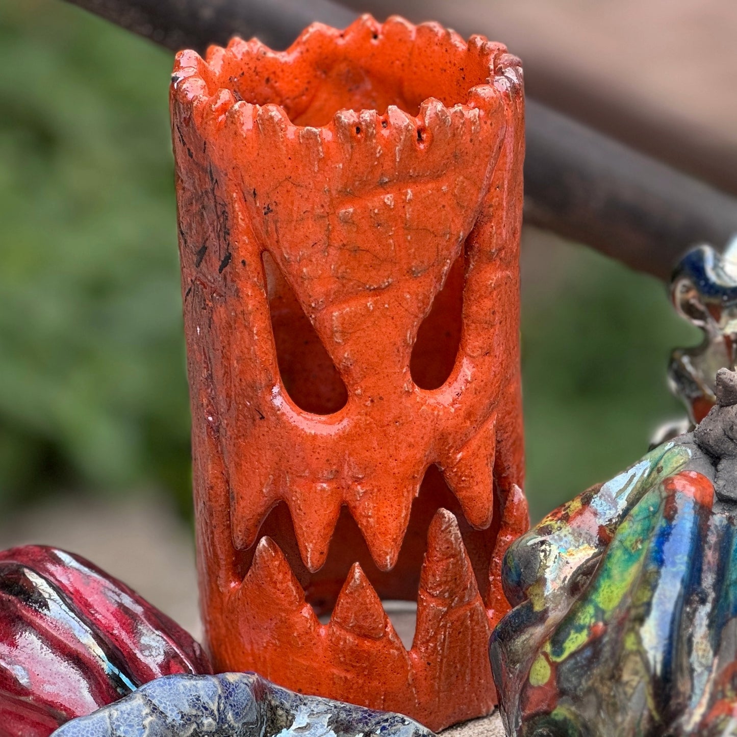 Próbáld ki nálunk a halloweeni mécsestartó készítést! - Nyílt napok a műhelyünkben