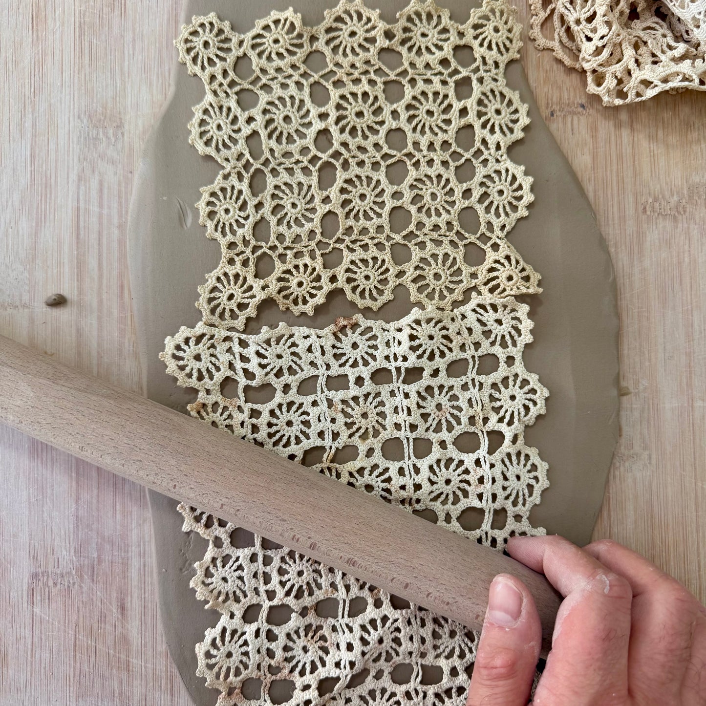 Próbáld ki nálunk a madáretető készítést! - Extra workshop a műhelyünkben