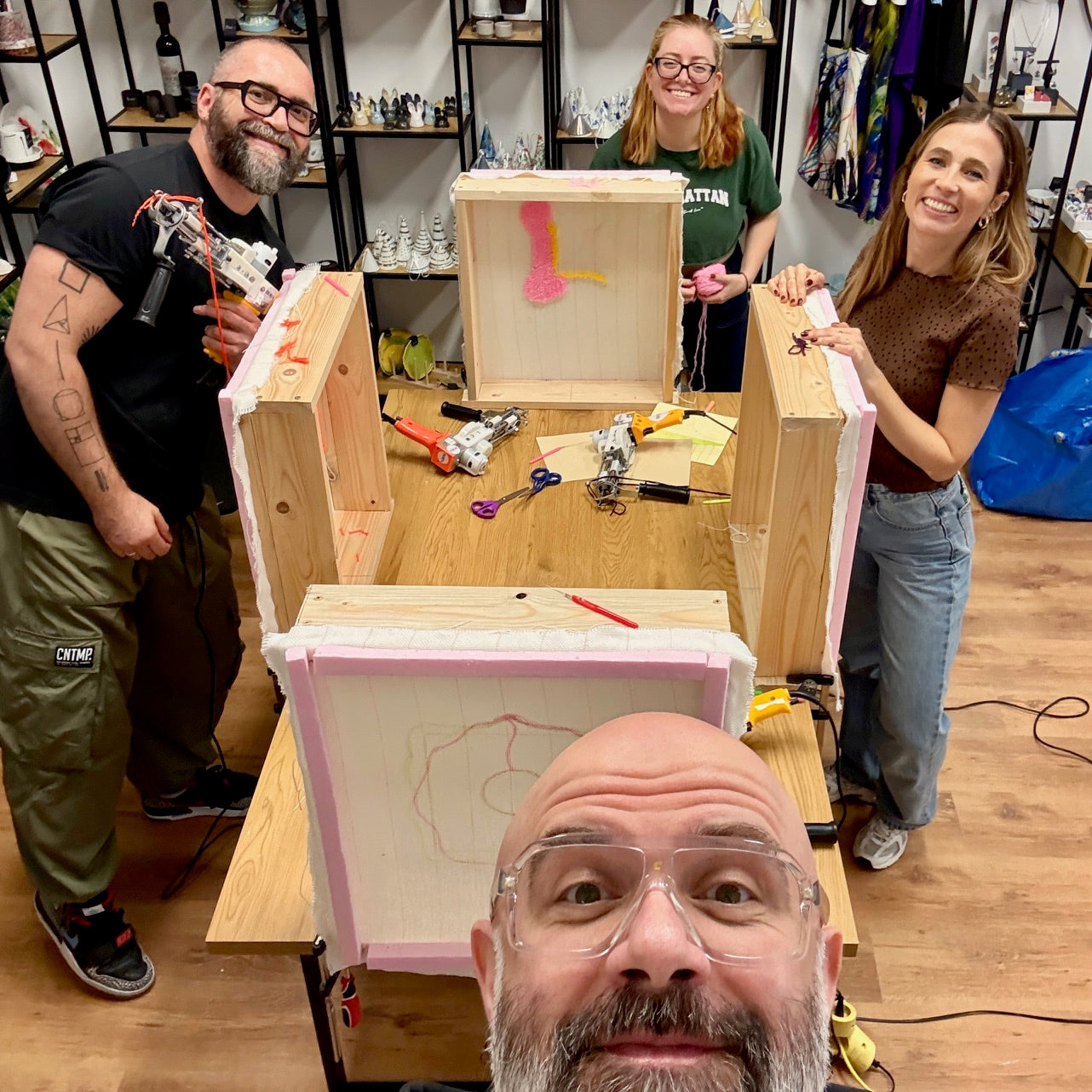 BOBA x MANZÁRD + AJÁNDÉK – tufting és kerámia workshop