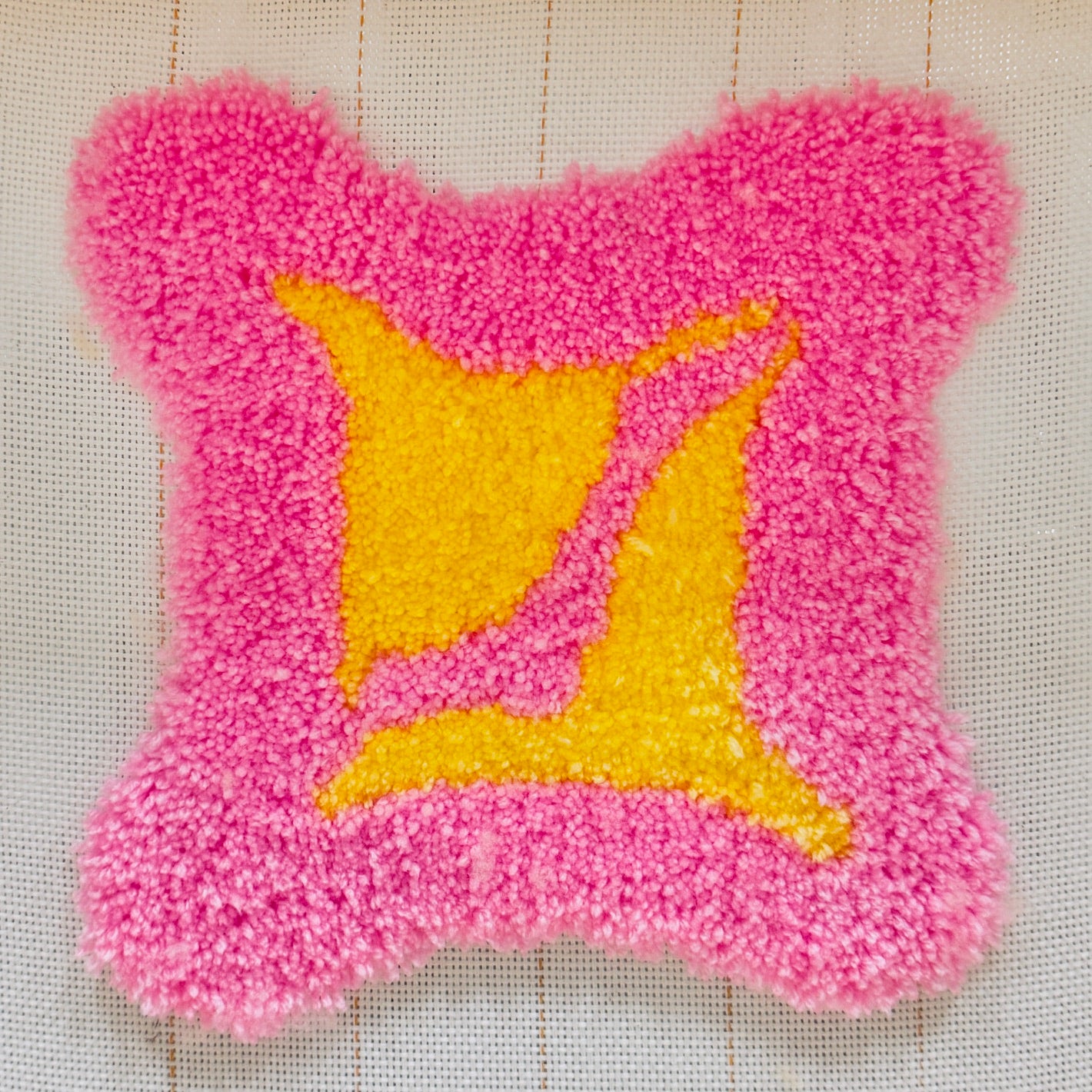 BOBA x MANZÁRD + AJÁNDÉK – tufting és kerámia workshop