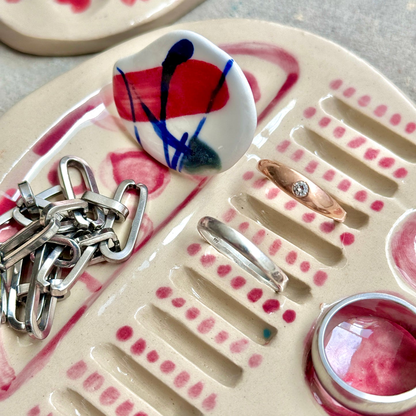 Készítsd el nálunk a kerámia ékszertartódat! - Egy különleges design workshop a Budapest Jewellery Week keretében
