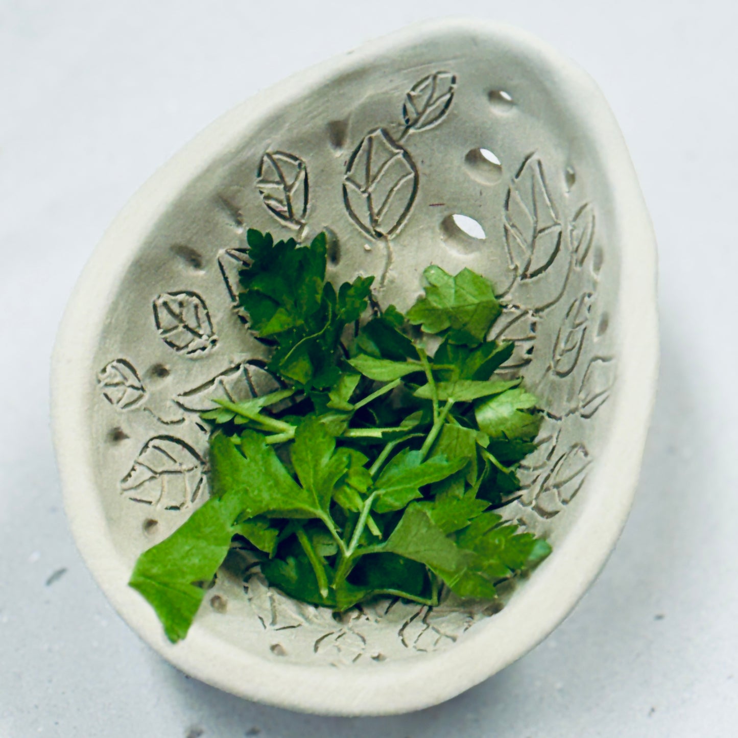 Próbáld ki nálunk a fűszernövény-aprító készítést!