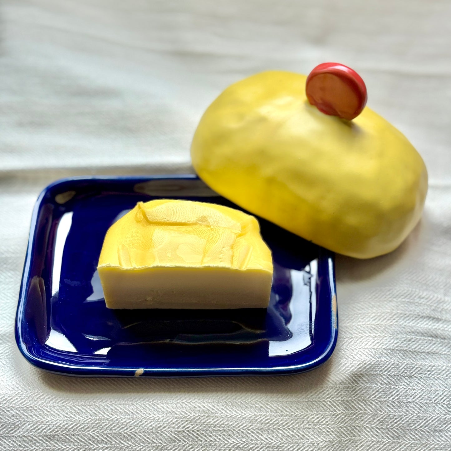 Próbáld ki nálunk a vajtartó készítést! - Extra workshop a műhelyünkben